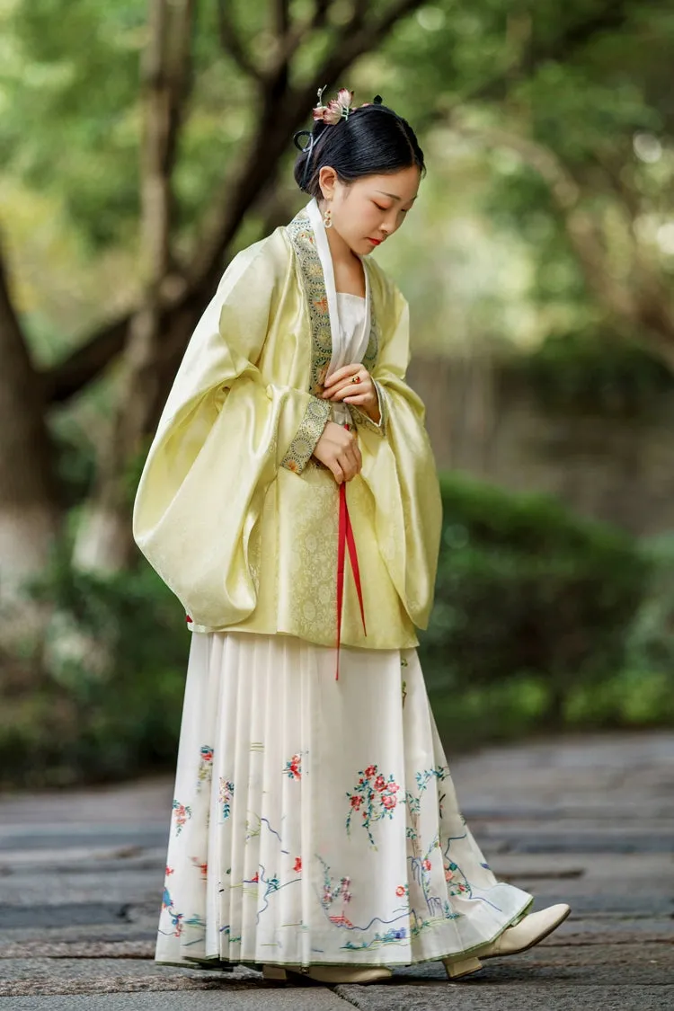 Jin Yin Hua 金银花 Honeysuckle Ming Dynasty Lute Sleeve Jiaoling Ao Top